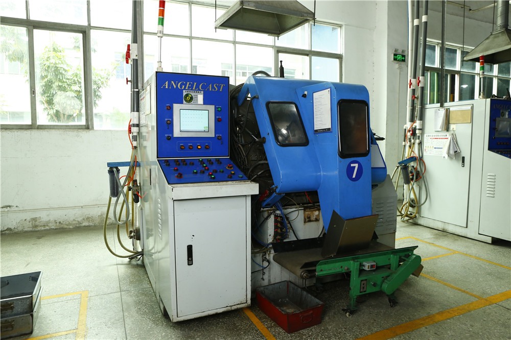 壓鑄機(jī)
